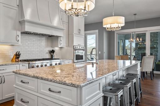 716 Woodland Hill Court, Medina, MN 55340
