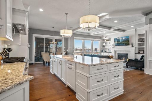 716 Woodland Hill Court, Medina, MN 55340