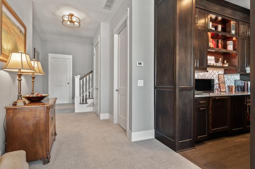 716 Woodland Hill Court, Medina, MN 55340