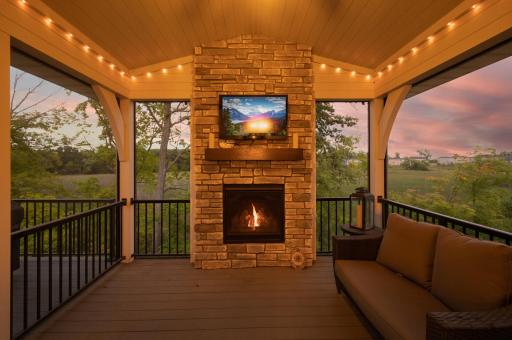 716 Woodland Hill Court, Medina, MN 55340
