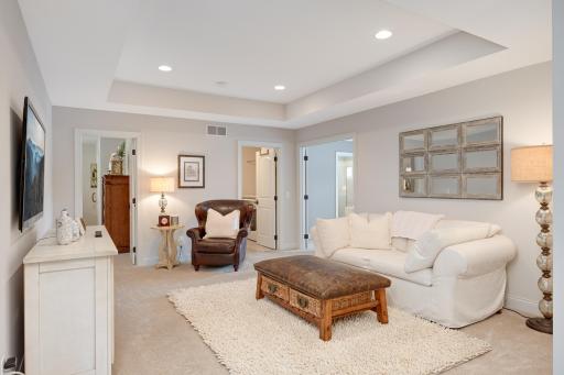 8301 W 110th Street, Bloomington, MN 55438