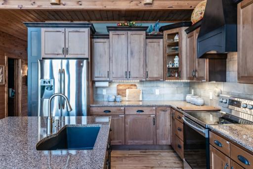 4384 Pine Point Drive NW, Walker, MN 56484