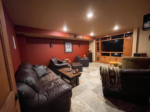 4384 Pine Point Drive NW, Walker, MN 56484