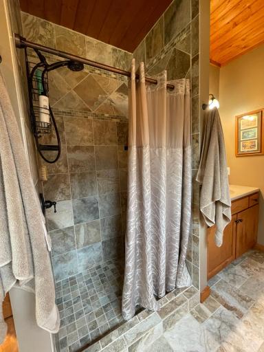 4384 Pine Point Drive NW, Walker, MN 56484