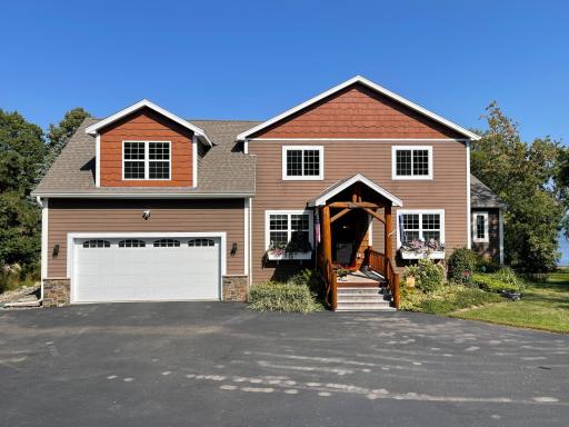 4384 Pine Point Drive NW, Walker, MN 56484