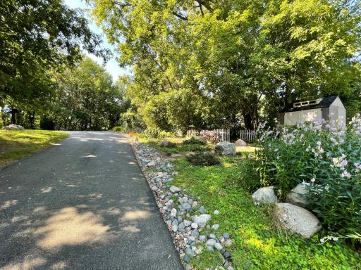 4384 Pine Point Drive NW, Walker, MN 56484
