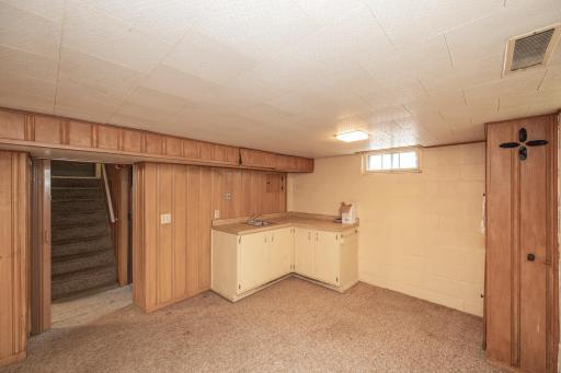 706 5th Avenue SE, Rochester, MN 55904