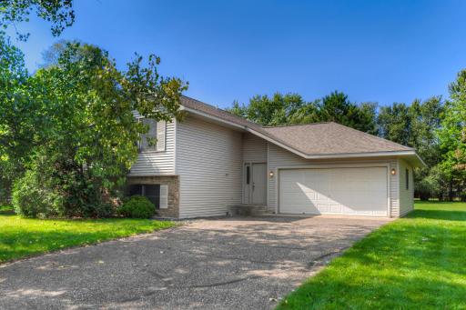 1395 Parkview Drive, New Richmond, WI 54017