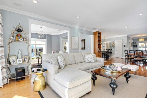 5536 Park Place, Edina, MN 55424