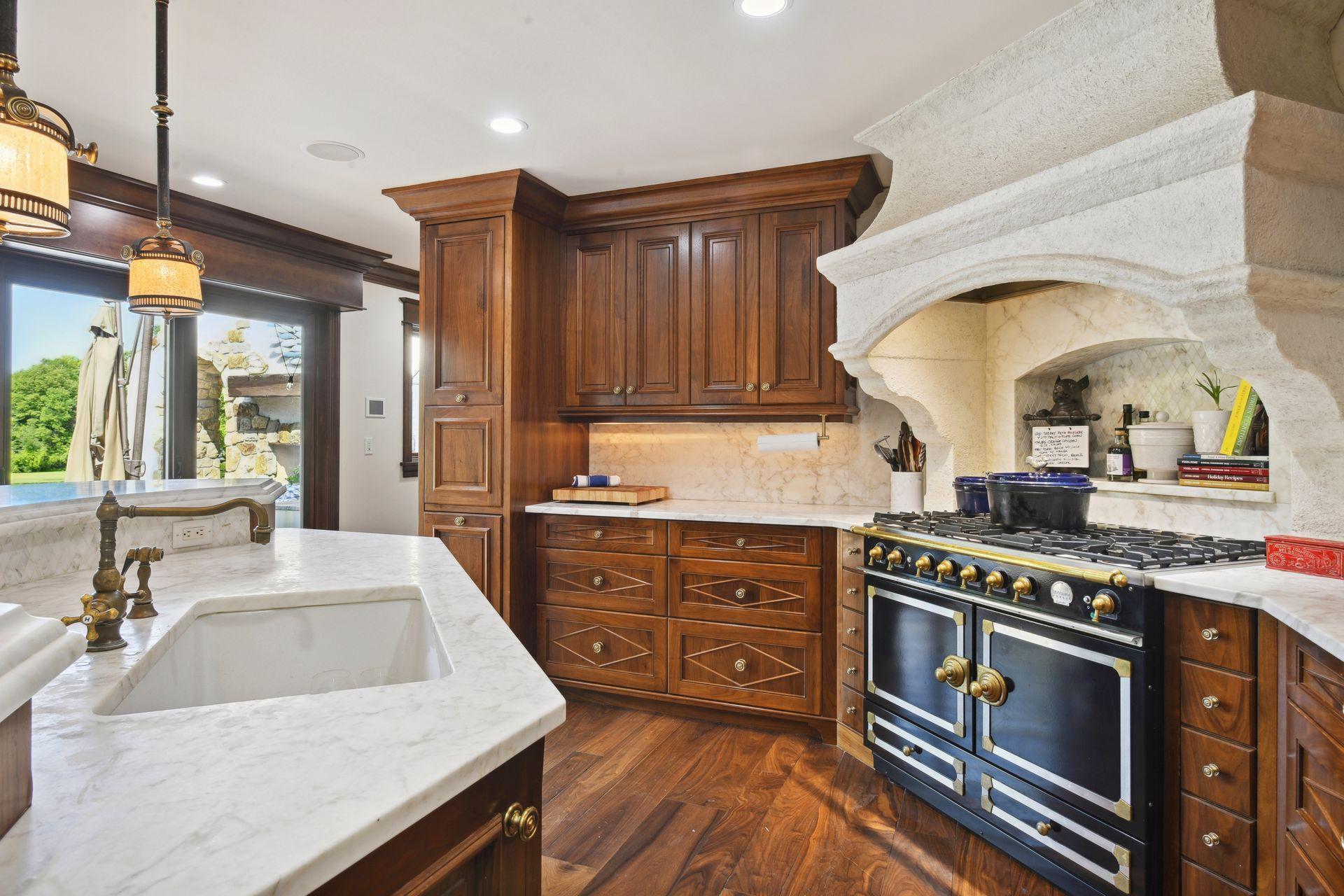 High End Hardware and Detailing