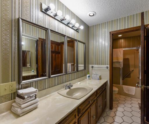 7486 Old Whiskey Road, Pequot Lakes, MN 56472
