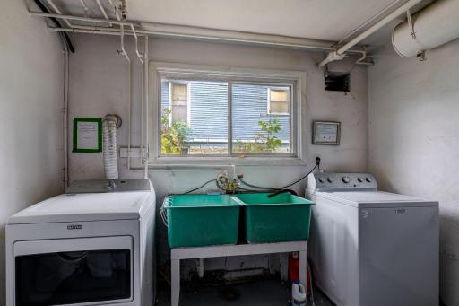 16-print-Laundry_room.jpg