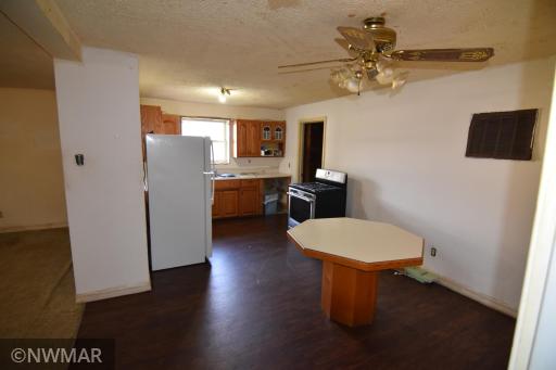 206 3rd Avenue SE, Baudette, MN 56623