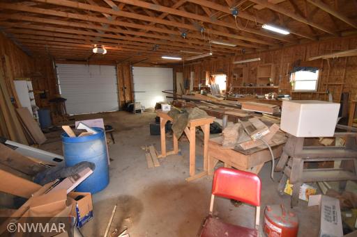 206 3rd Avenue SE, Baudette, MN 56623