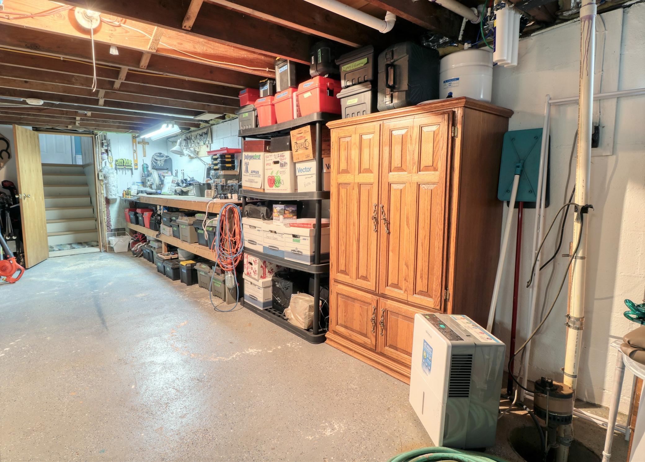 Basement1_3.jpg