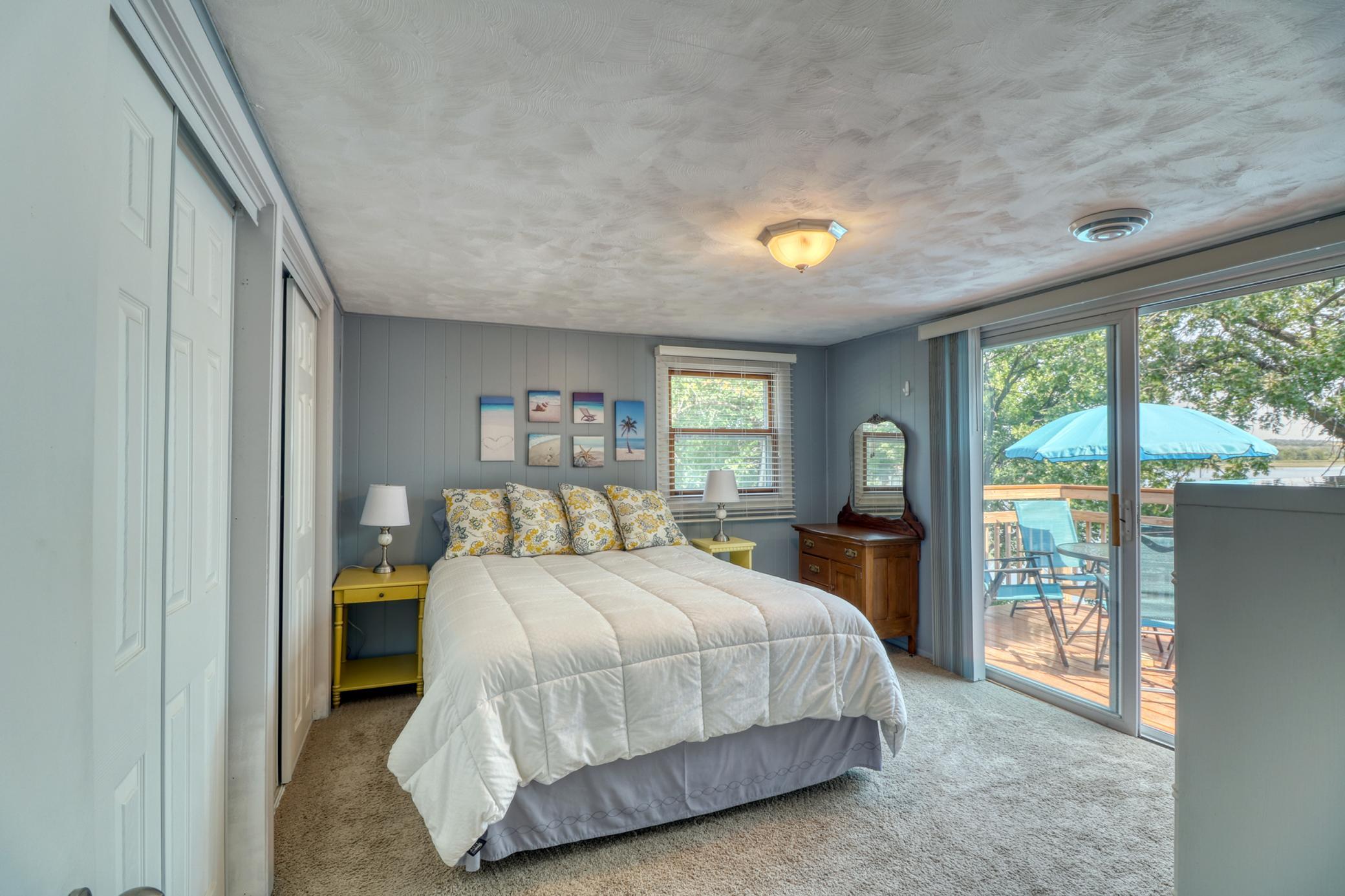 Upstairs Bedroom1_1.jpg