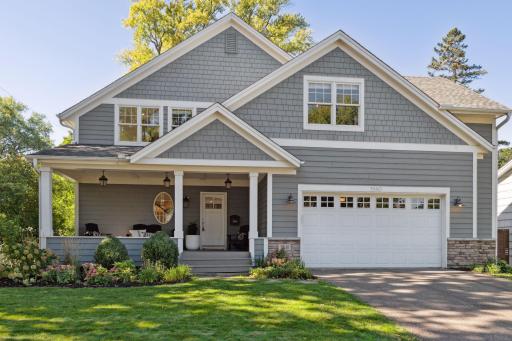 5540 Saint Johns Avenue, Edina, MN 55424