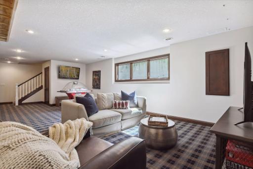 5540 Saint Johns Avenue, Edina, MN 55424