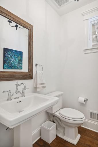 3915 Drew Avenue S, Minneapolis, MN 55410
