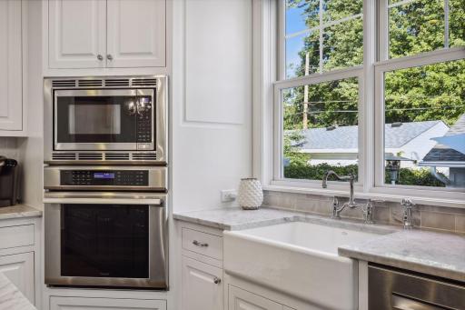 3915 Drew Avenue S, Minneapolis, MN 55410