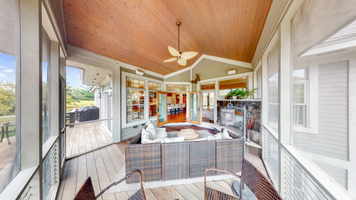 3 season porch is 16' x 14' for lots of space