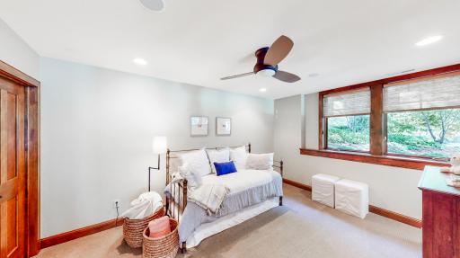 Additional bedroom (16' x 12') with lots of natural lighting.