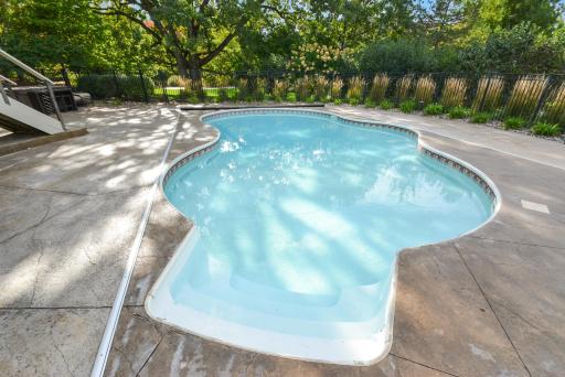 325 Lindsay Road, Hudson, WI 54016
