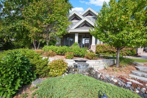 325 Lindsay Road, Hudson, WI 54016