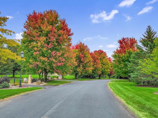 325 Lindsay Road, Hudson, WI 54016
