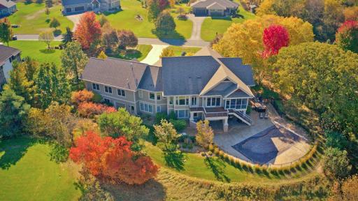 325 Lindsay Road, Hudson, WI 54016