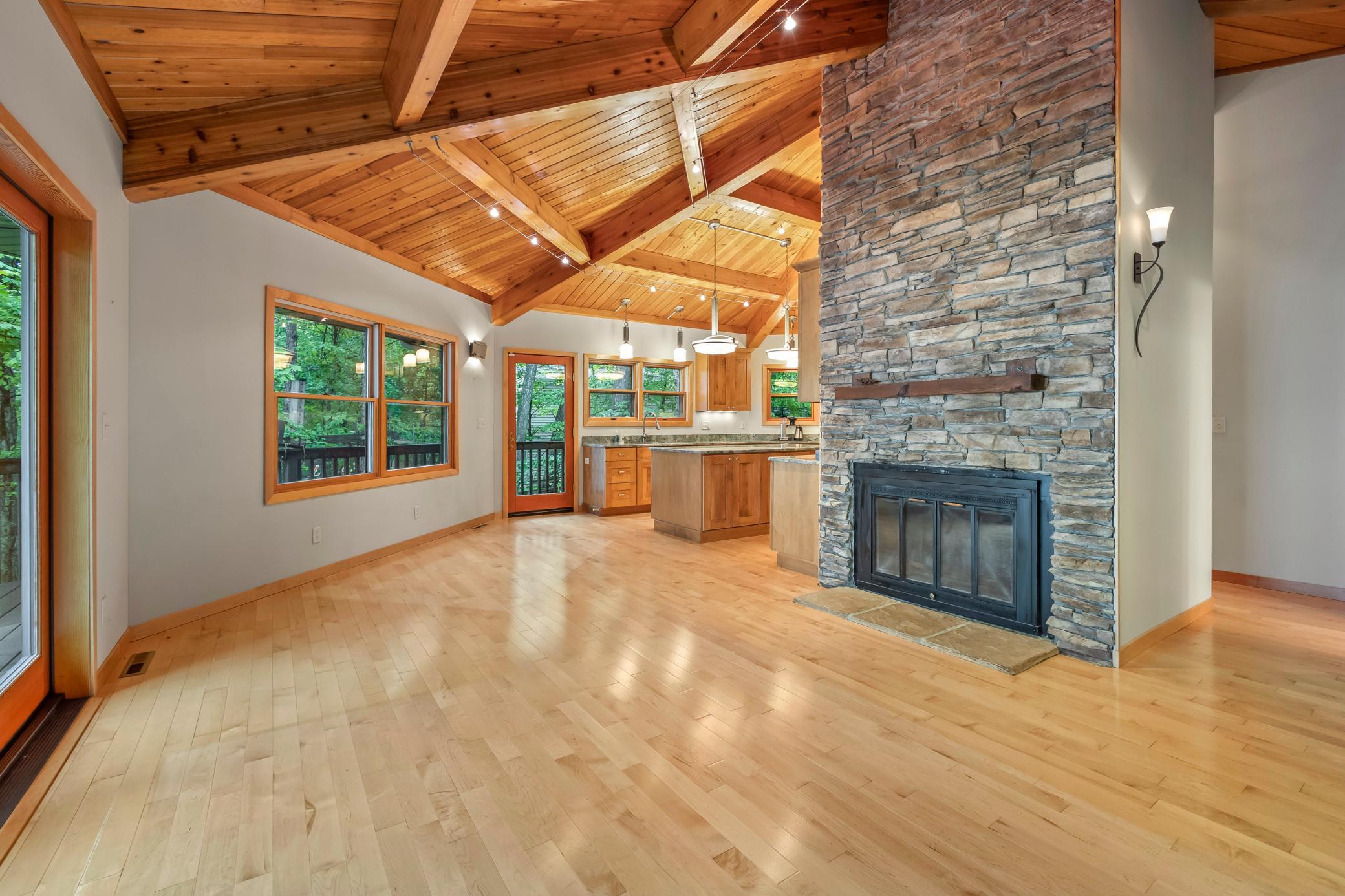Dining Area And Kitchen.jpg