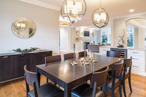 7009 Lee Valley Circle, Edina, MN 55439