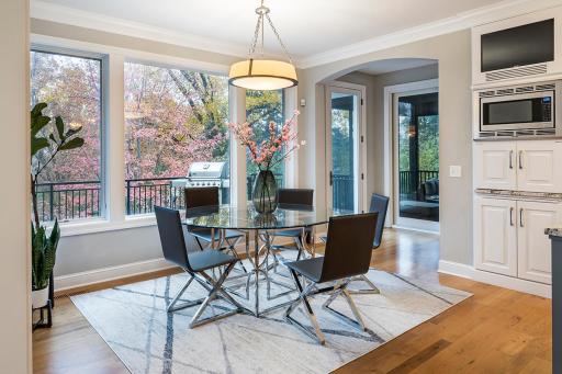7009 Lee Valley Circle, Edina, MN 55439