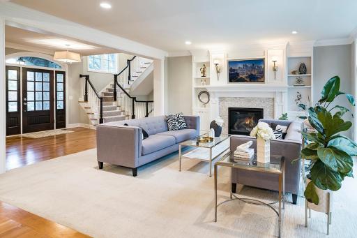 7009 Lee Valley Circle, Edina, MN 55439