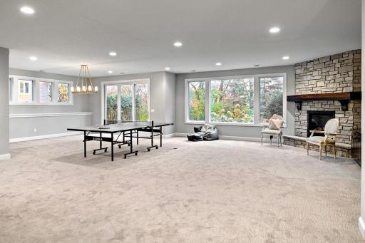 7009 Lee Valley Circle, Edina, MN 55439
