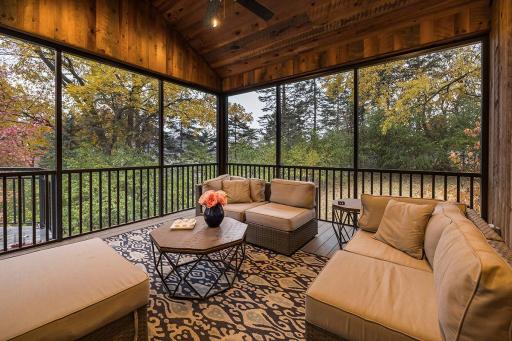 7009 Lee Valley Circle, Edina, MN 55439