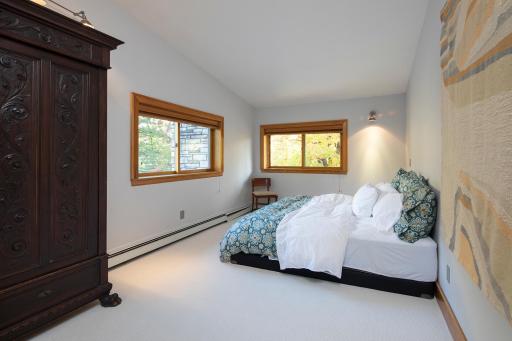 5012 Schaefer Road, Edina, MN 55436