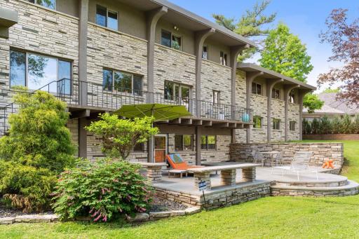 5012 Schaefer Road, Edina, MN 55436