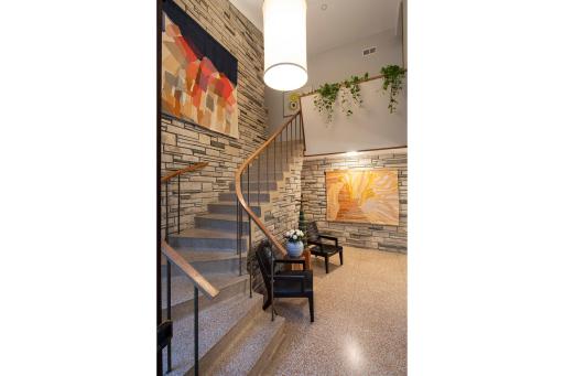5012 Schaefer Road, Edina, MN 55436
