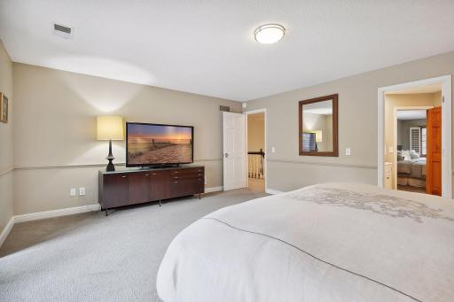 1300 French Creek Drive, Wayzata, MN 55391