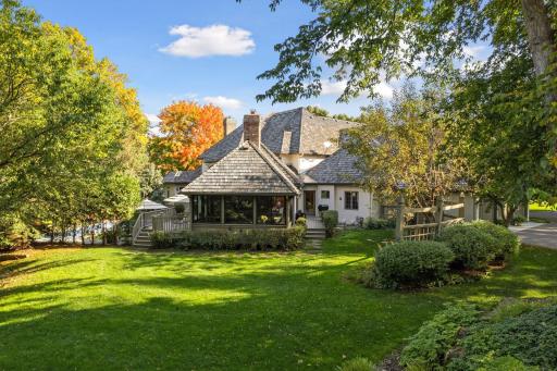 1300 French Creek Drive, Wayzata, MN 55391
