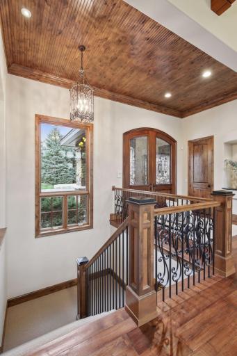 2935 Jonquil Trail N, Lake Elmo, MN 55042