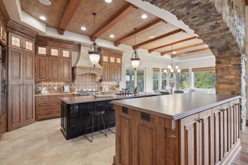 2935 Jonquil Trail N, Lake Elmo, MN 55042