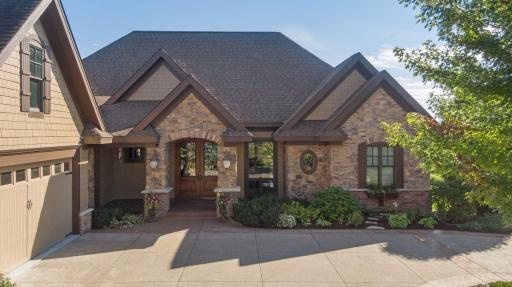2935 Jonquil Trail N, Lake Elmo, MN 55042