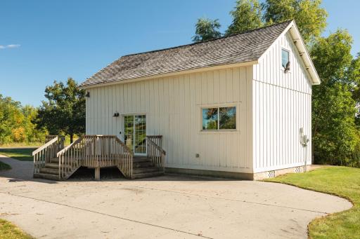 2935 Jonquil Trail N, Lake Elmo, MN 55042