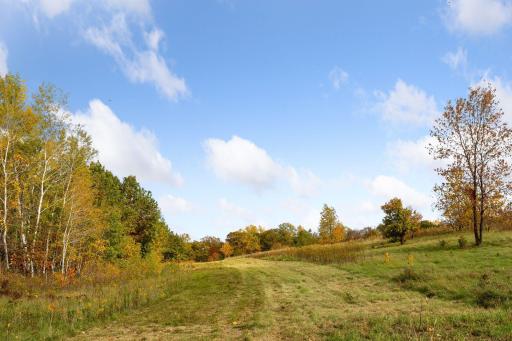 2935 Jonquil Trail N, Lake Elmo, MN 55042