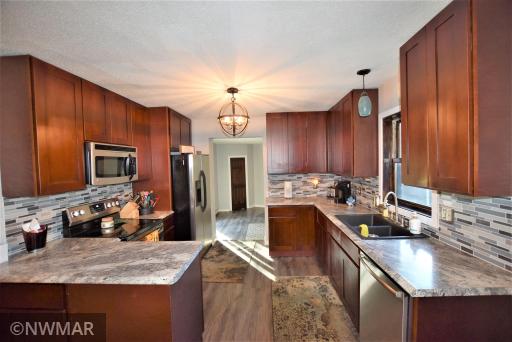 56702 County Road 137, Warroad, MN 56763