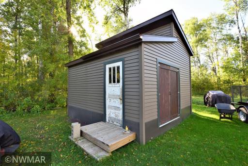 56702 County Road 137, Warroad, MN 56763