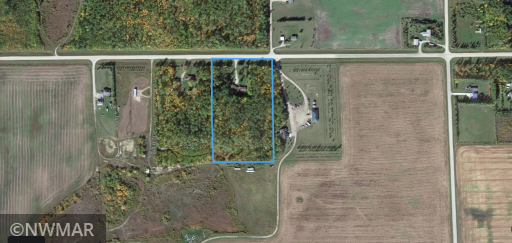 56702 County Road 137, Warroad, MN 56763