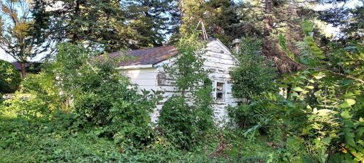 Garage Rt Olivia.jpg